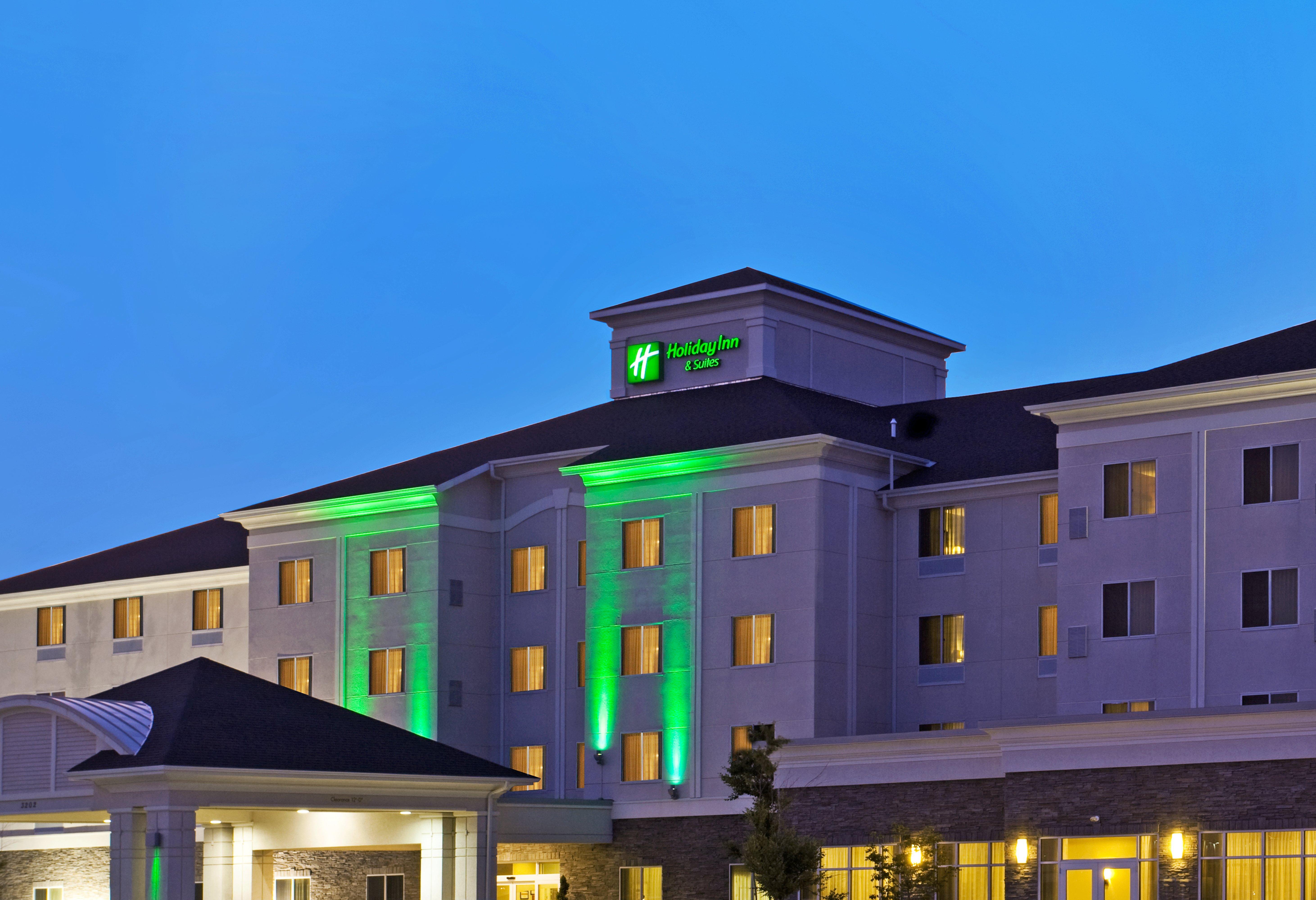 Holiday Inn Hotel & Suites Bloomington Airport By Ihg Εξωτερικό φωτογραφία