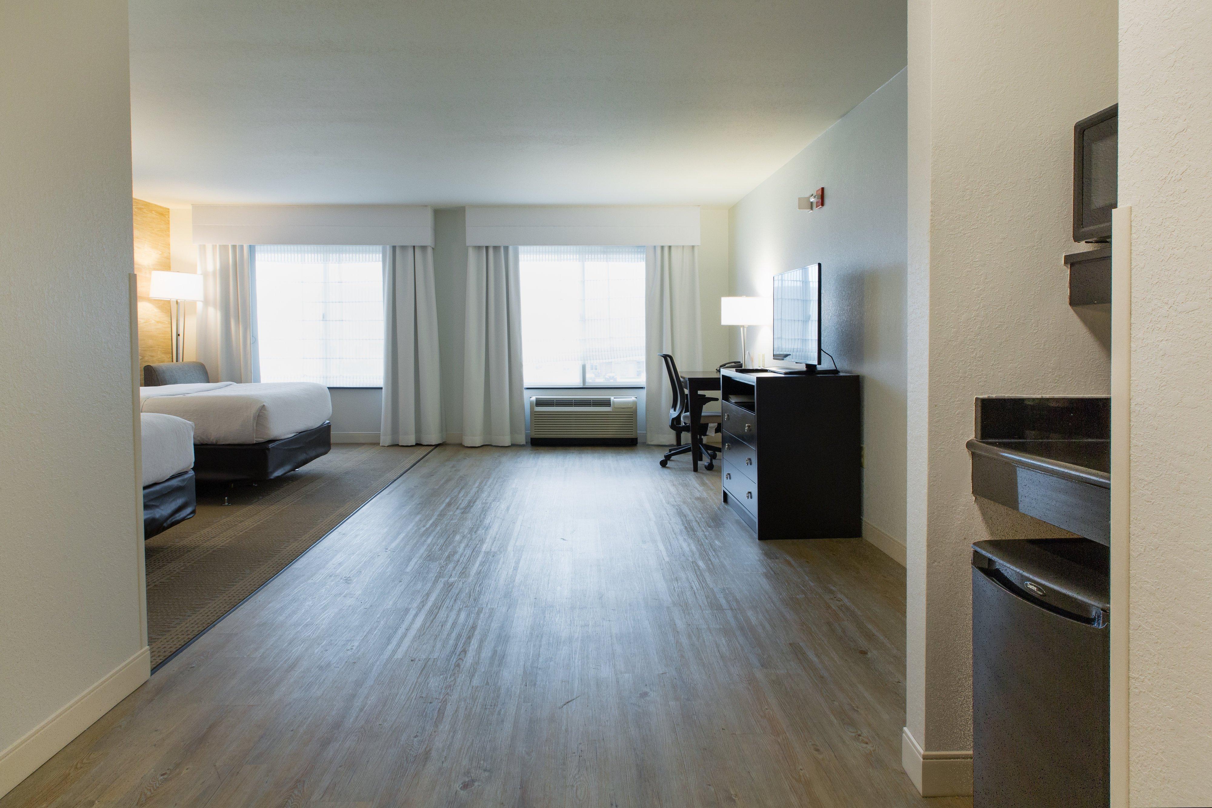 Holiday Inn Hotel & Suites Bloomington Airport By Ihg Εξωτερικό φωτογραφία