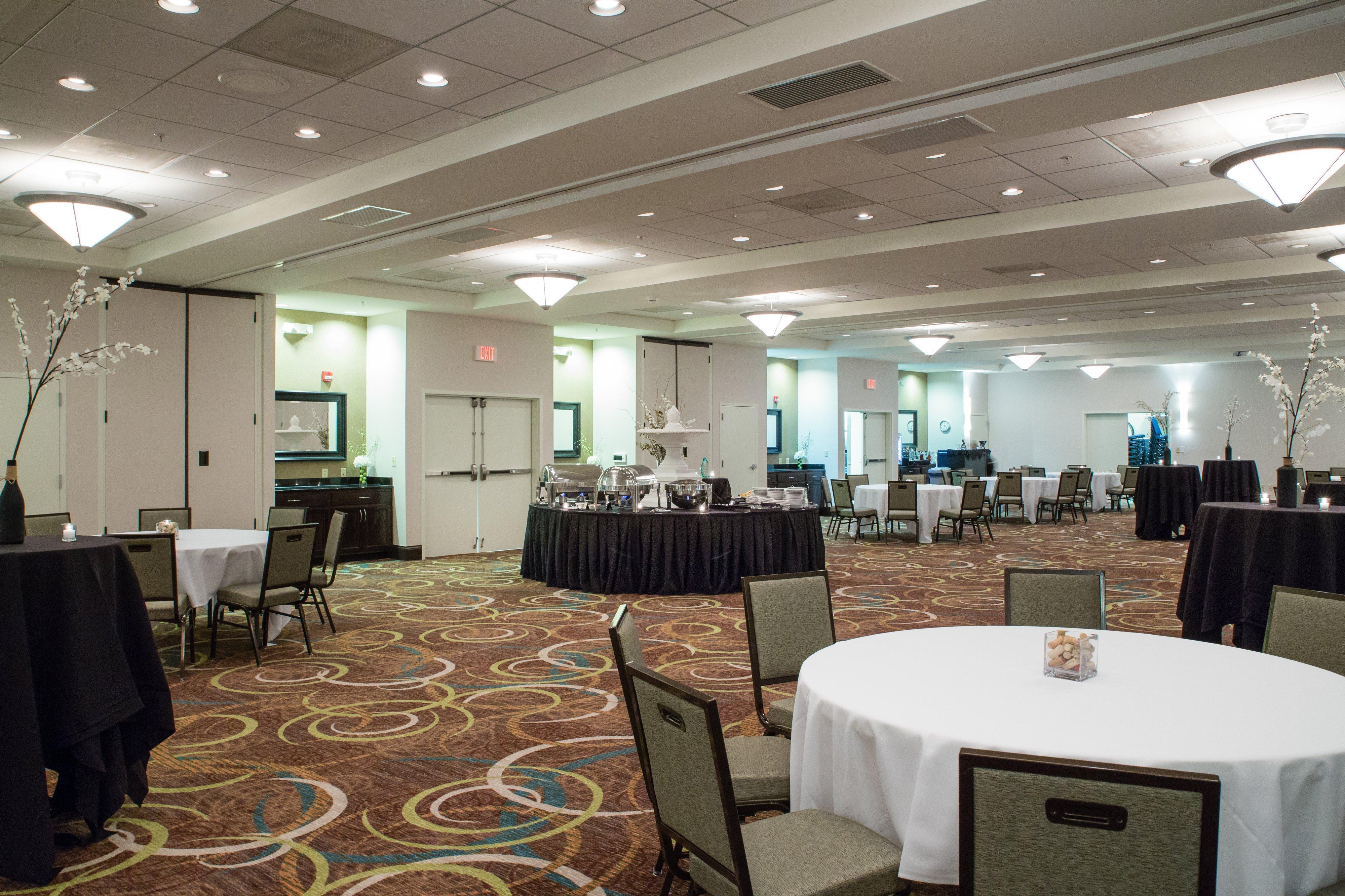 Holiday Inn Hotel & Suites Bloomington Airport By Ihg Εξωτερικό φωτογραφία