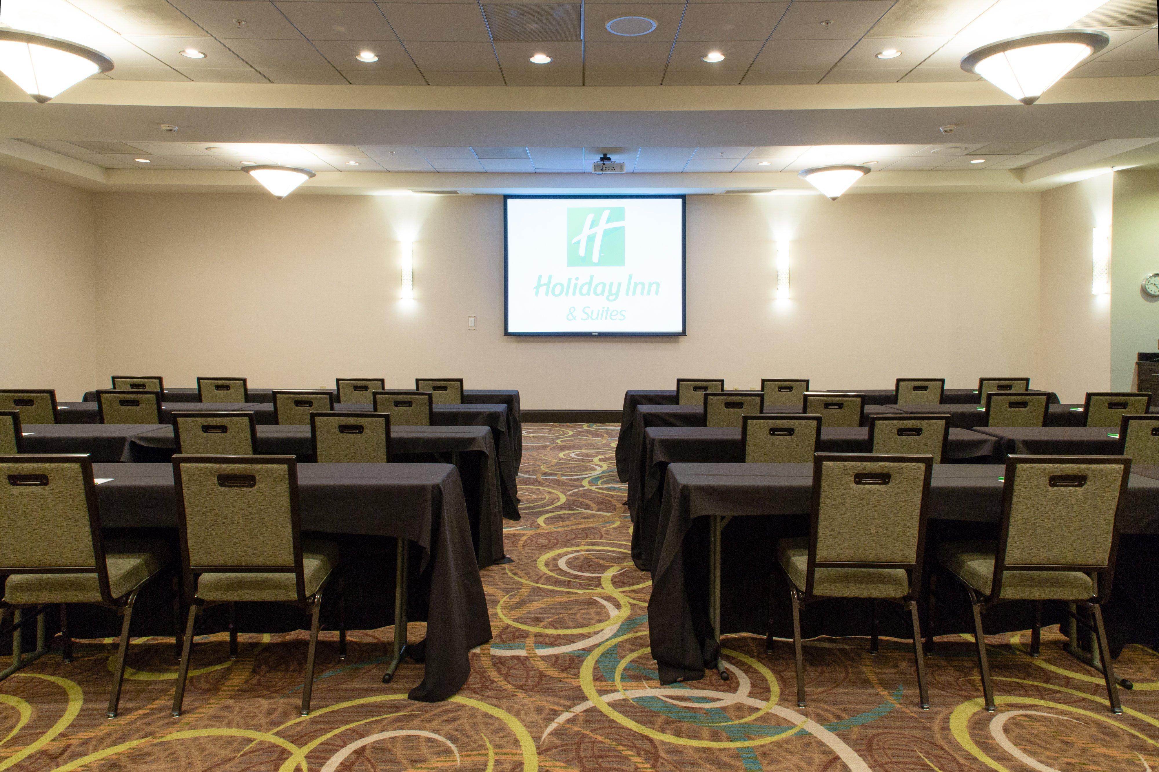 Holiday Inn Hotel & Suites Bloomington Airport By Ihg Εξωτερικό φωτογραφία